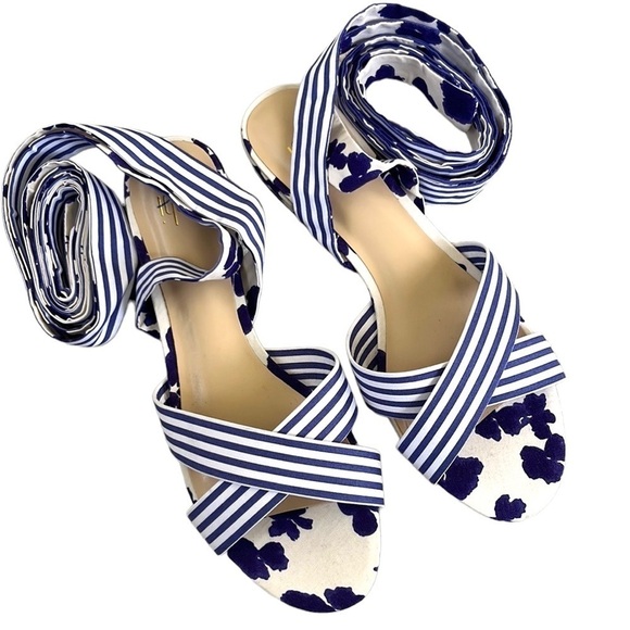Like New CAbi Ankle Wrap Sandals - Picture 2 of 10